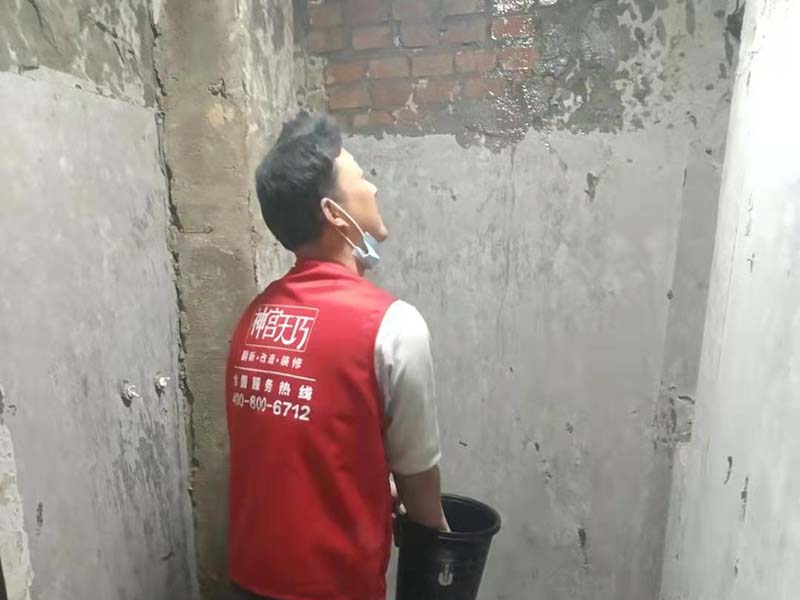 衛(wèi)生間吊頂裝修材料有哪些？如何挑選適合自己的廚衛(wèi)吊頂(圖2)